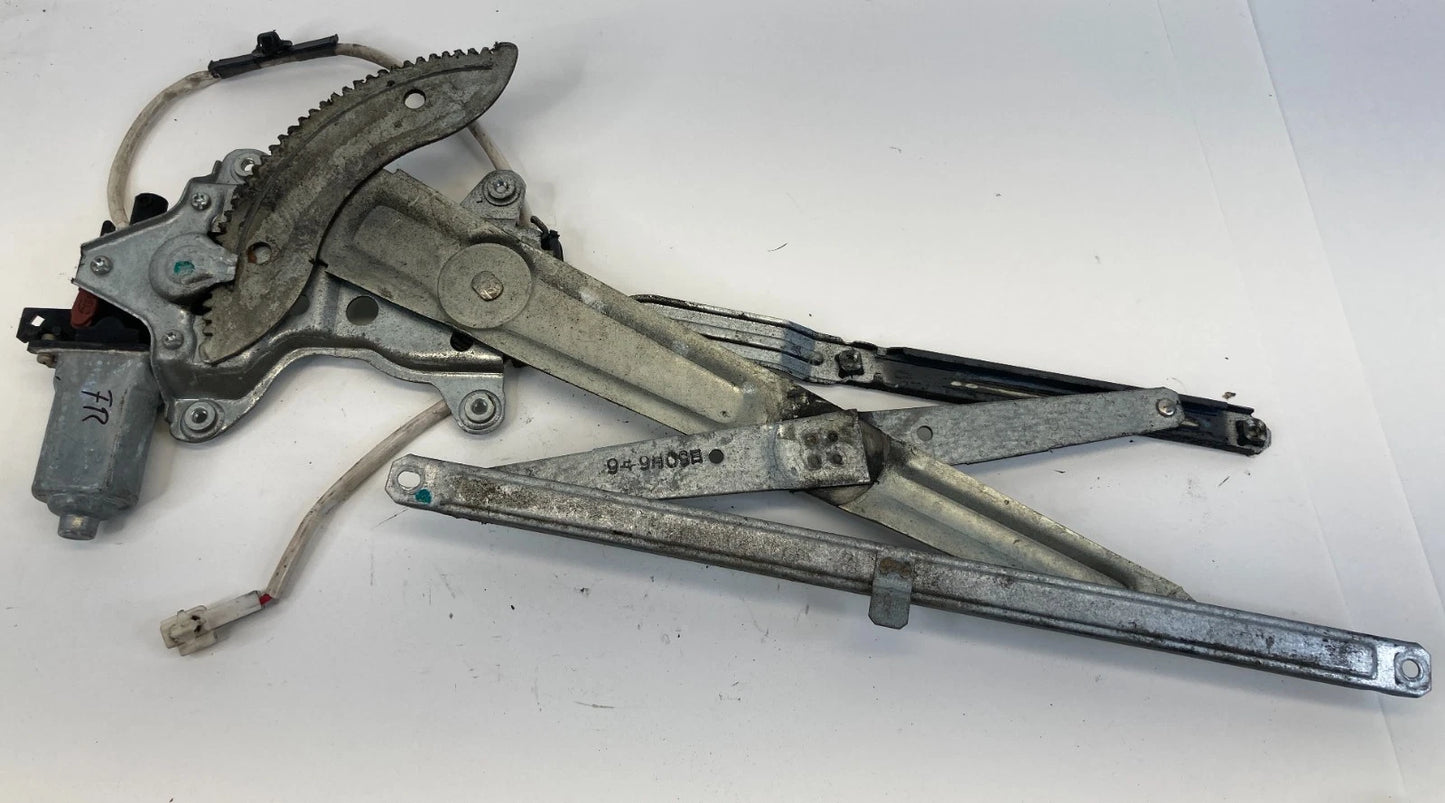 1996-2002 Toyota 4Runner Front Right Side Door Power Window Motor W/ Regulator