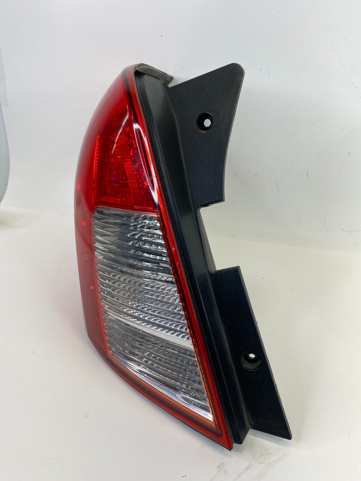 2013-2015 Chevrolet Captiva Sport Rear Left Side Tail Light Taillight Lamp OEM