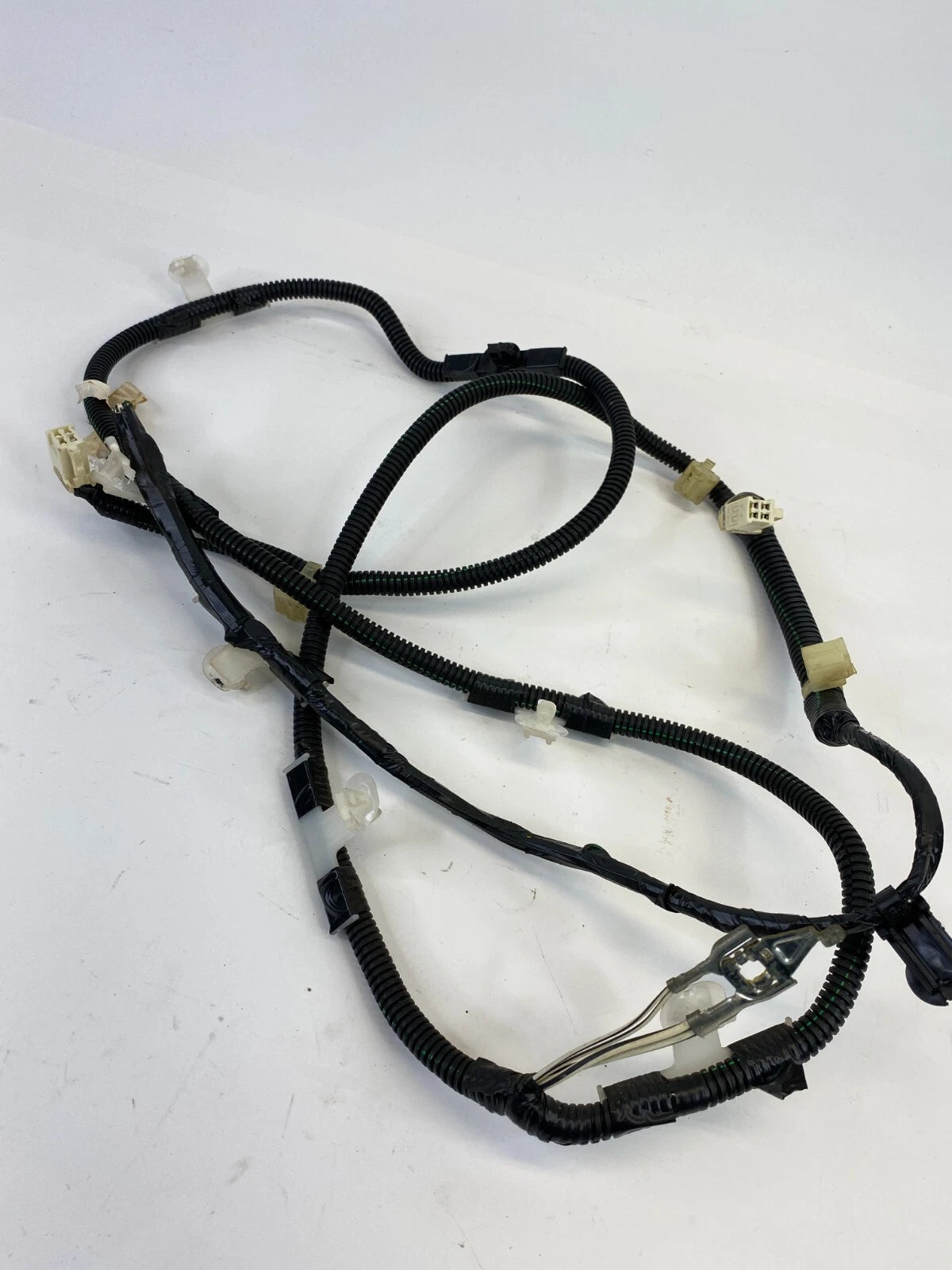 2009 09 TOYOTA COROLLA REAR TRUNK TAILGATE LID WIRE WIRING HARNESS OEM