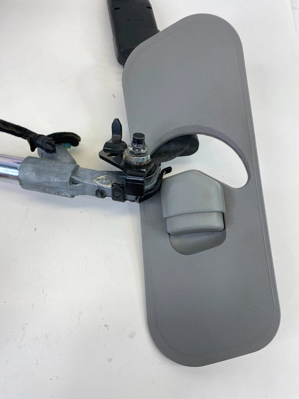 11-16 KIA OPTIMA FRONT RH PASSENGER SIDE SEAT BELT RETRACTOR & PRETENSIONER ASSY