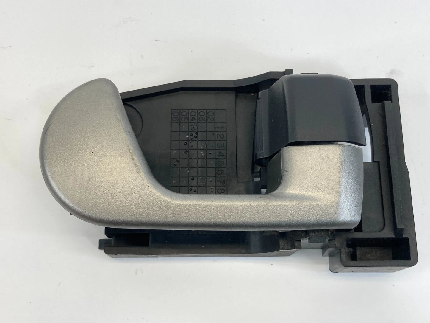 2008-2012 MITSUBISHI GALANT REAR RIGHT SIDE INSIDE DOOR HANDLE MR970140 OEM