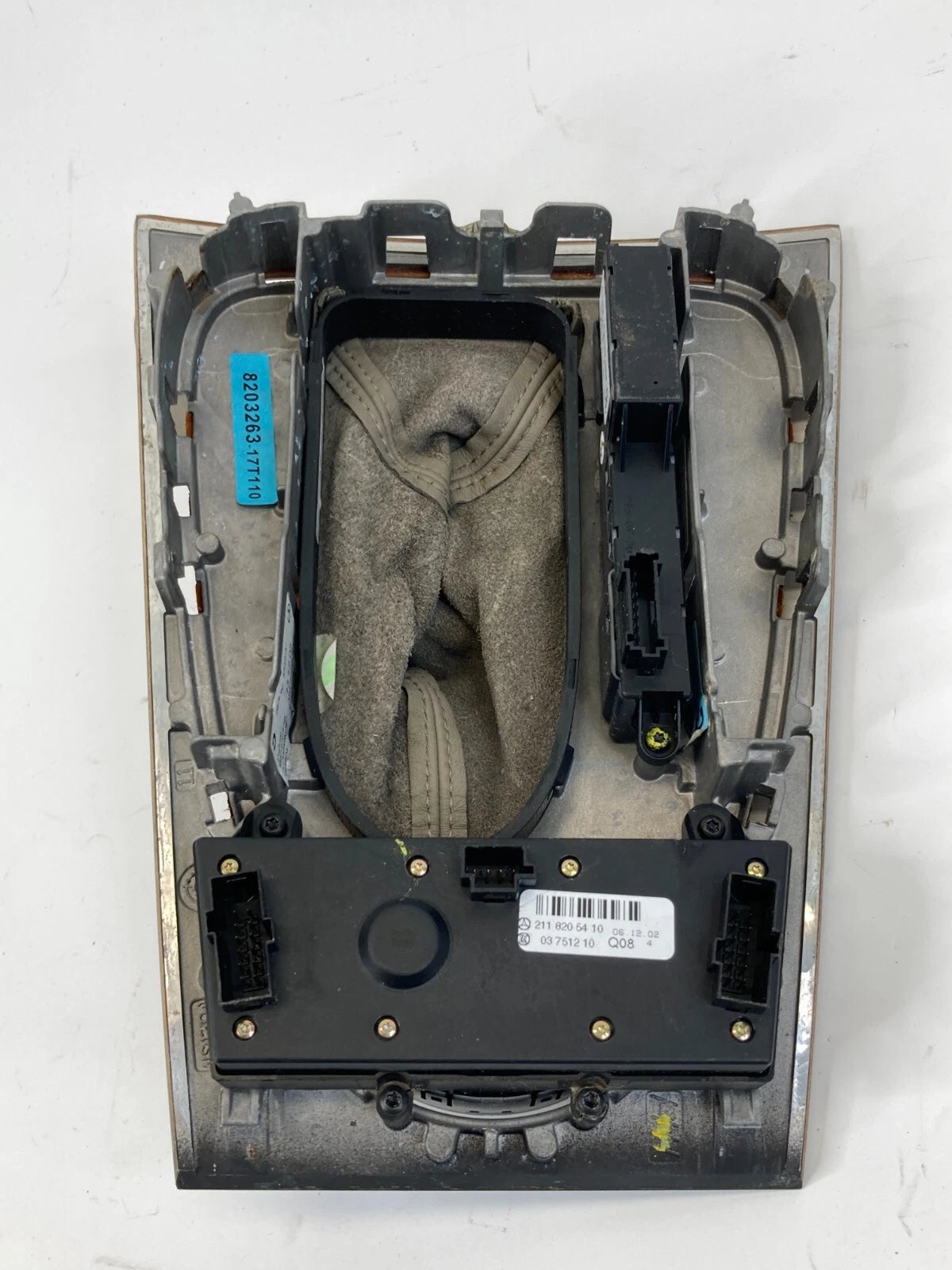 03-06 MERCEDES-BENZ E500 AT GEAR SHIFTER KNOB TRIM BEZEL W/AIR SUSPENSION SWITCH