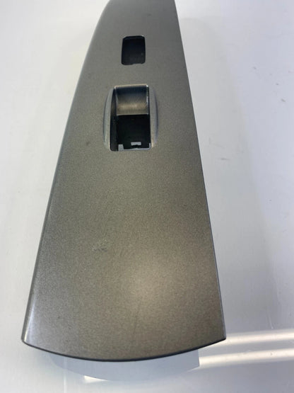 04-09 TOYOTA PRIUS FRONT RIGHT PASSENGER WINDOW SWITCH BEZEL TRIM OEM 7423147090