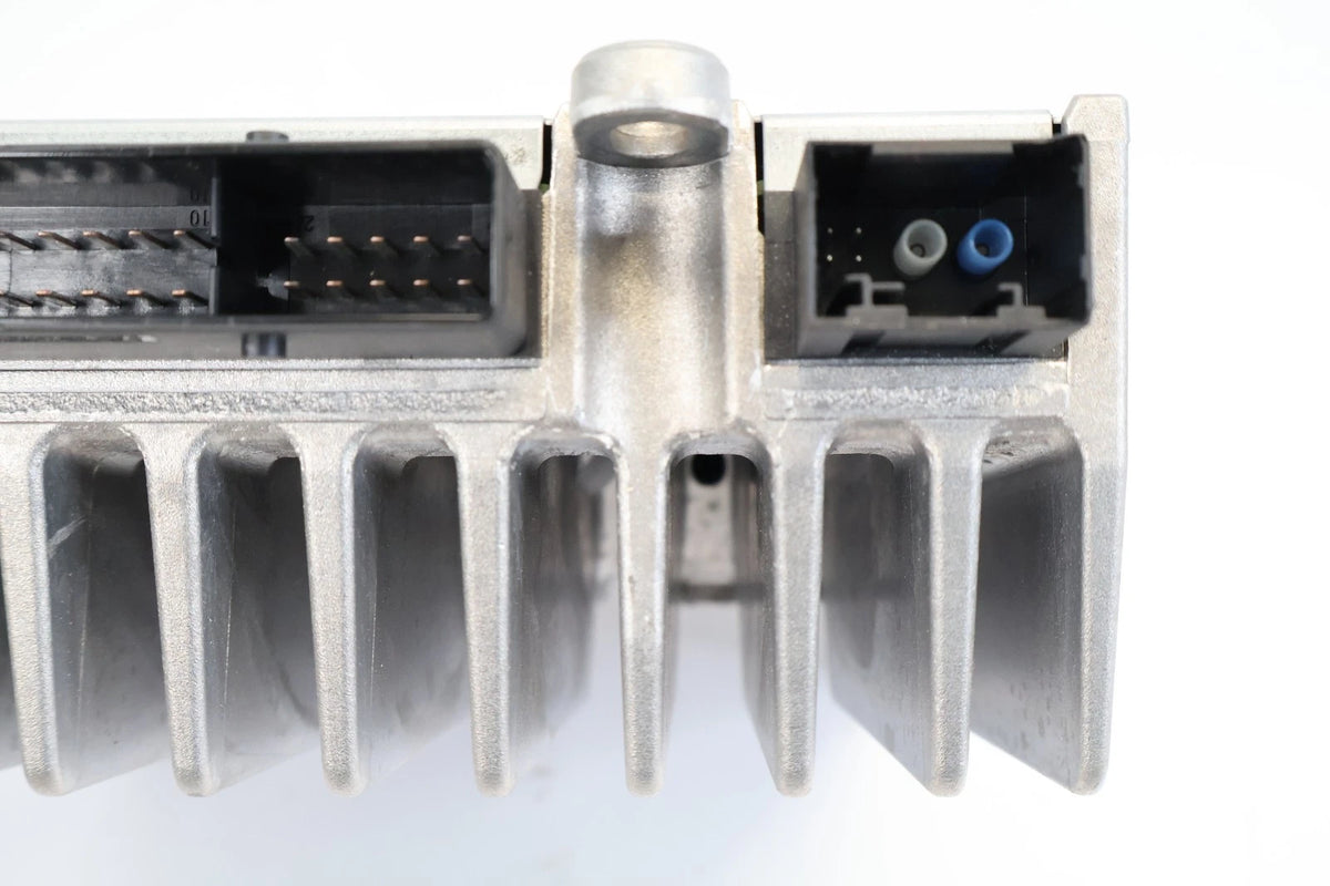 2012-2016 MERCEDES E350 AUDIO SYSTEM AMPLIFIER AMP HARMAN BECKER OEM A2129005213