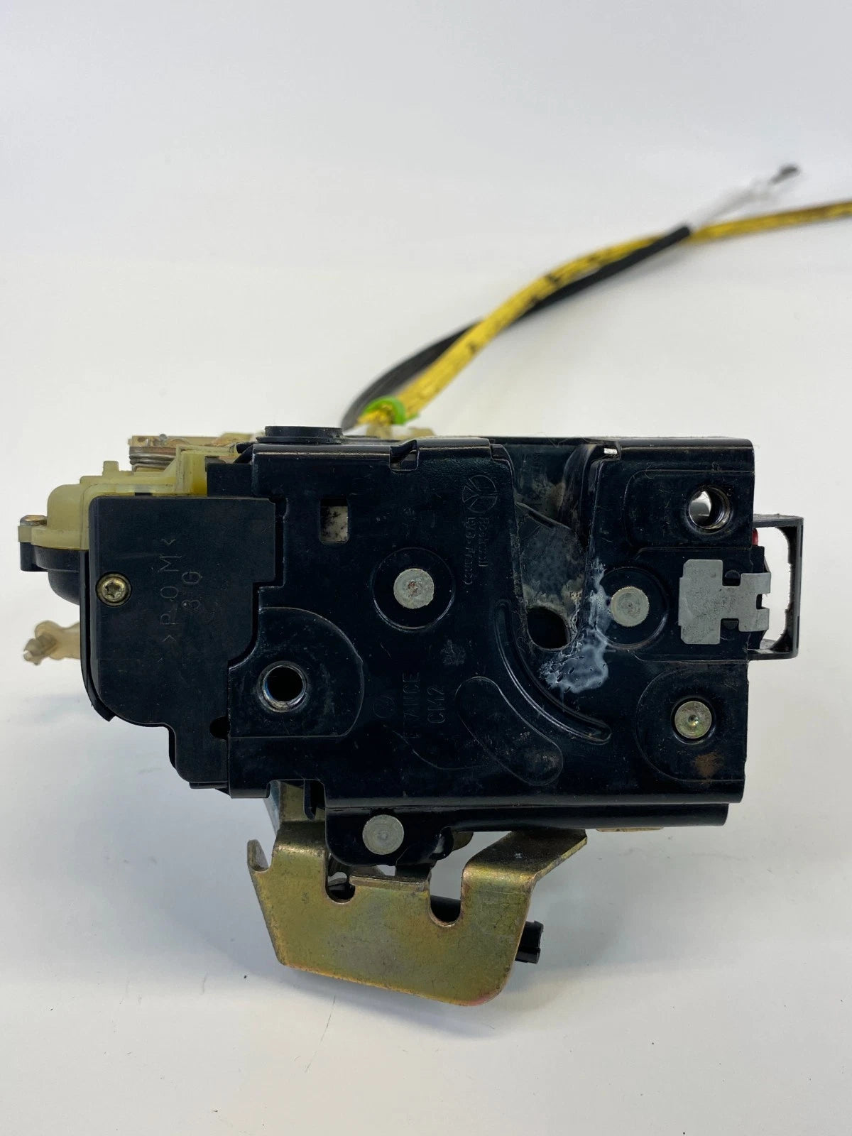 1998-2004 AUDI A6 QUATTRO REAR LEFT BACK SIDE DOOR LATCH RELEASE ACTUATOR OEM