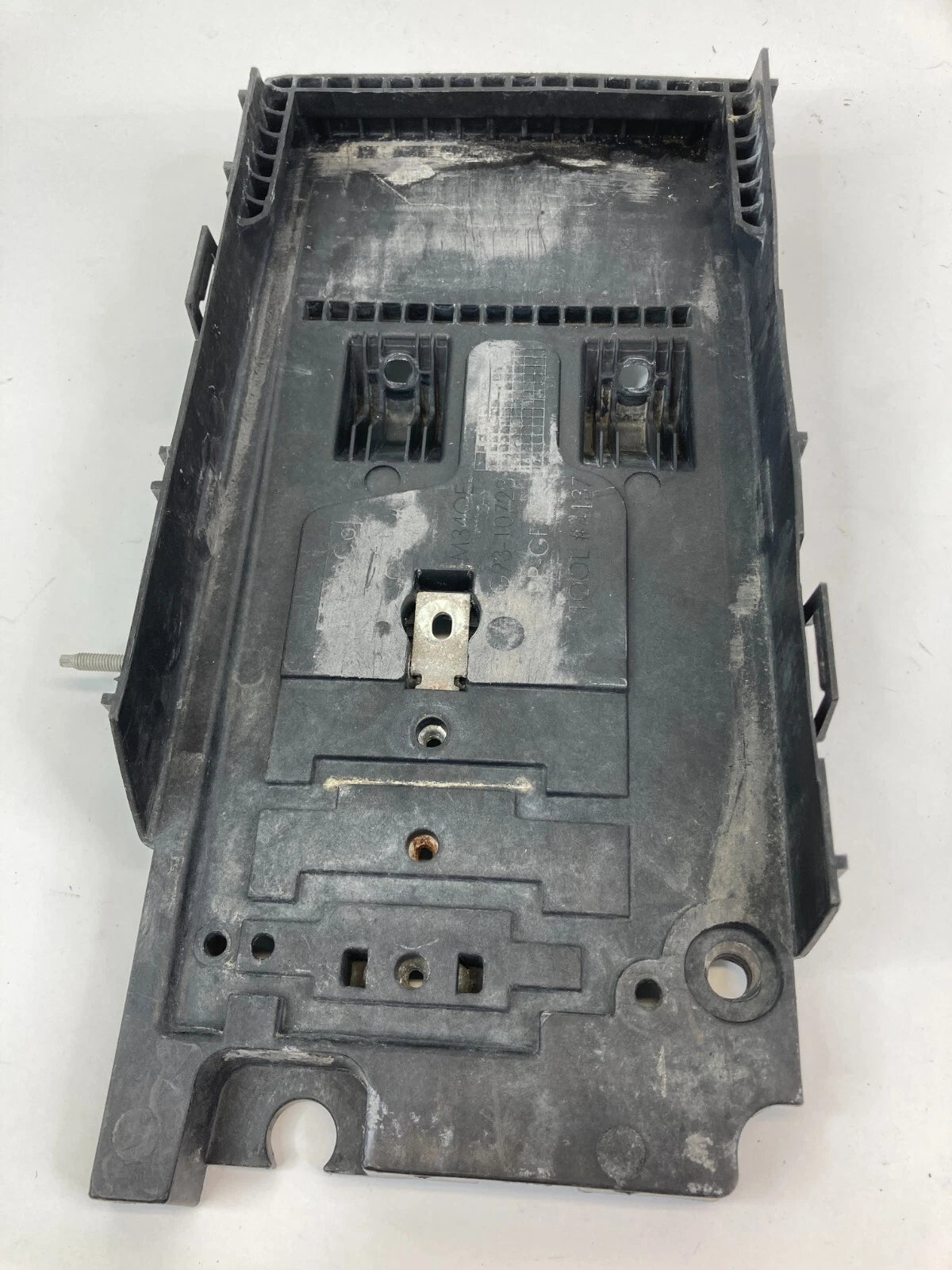 2013-2020 FORD FUSION LOWER BATTERY HOLDER HOLD DOWN TRAY PLASTIC ASSEMBLY OEM