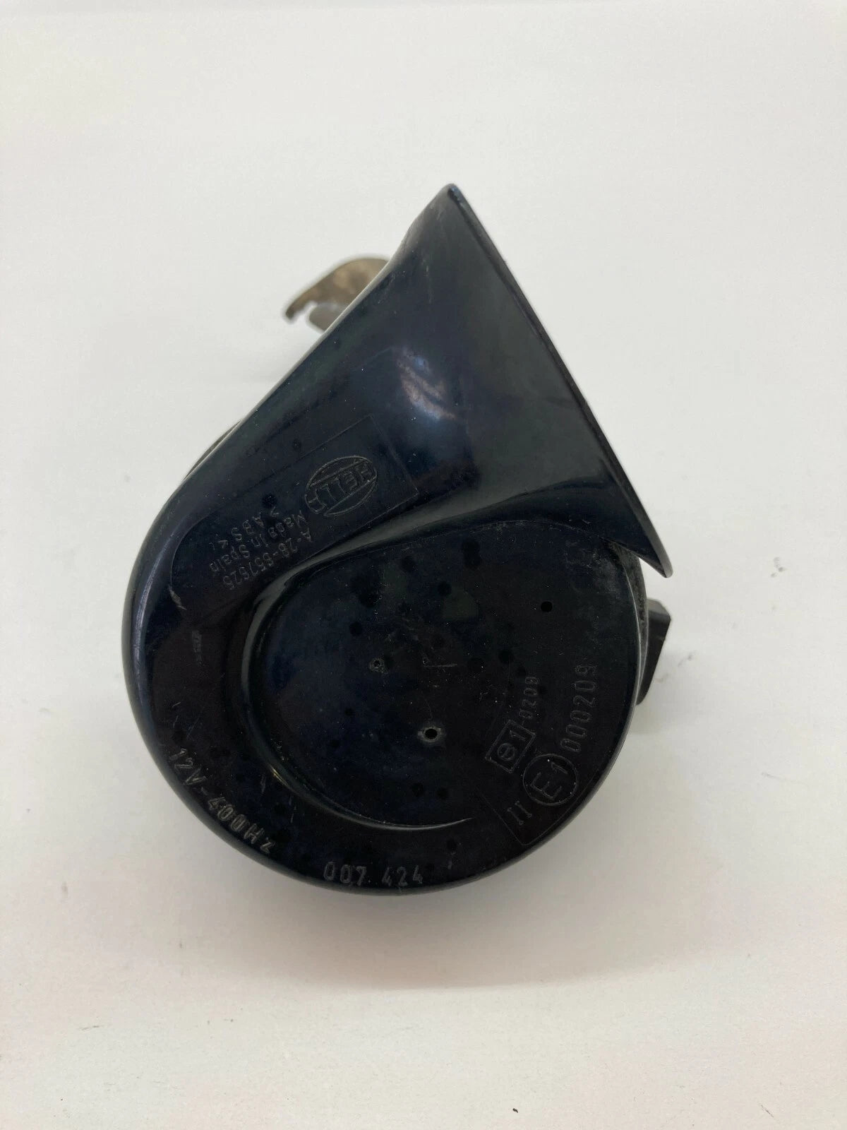 2006-2010 VOLKSWAGEN PASSAT SEDAN LOW NOTE TONE SIGNAL HORN & BRACKET 3C0951221