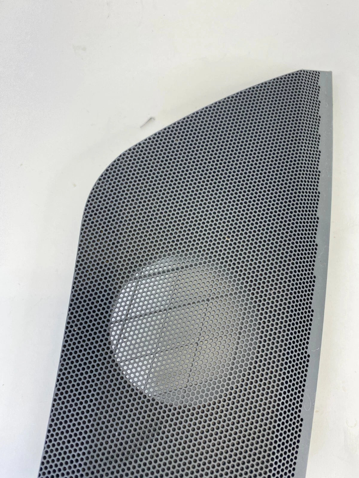 07-11 TOYOTA CAMRY FRONT RIGHT DASH SPEAKER TWEETER COVER TRIM 55473-06020 OEM