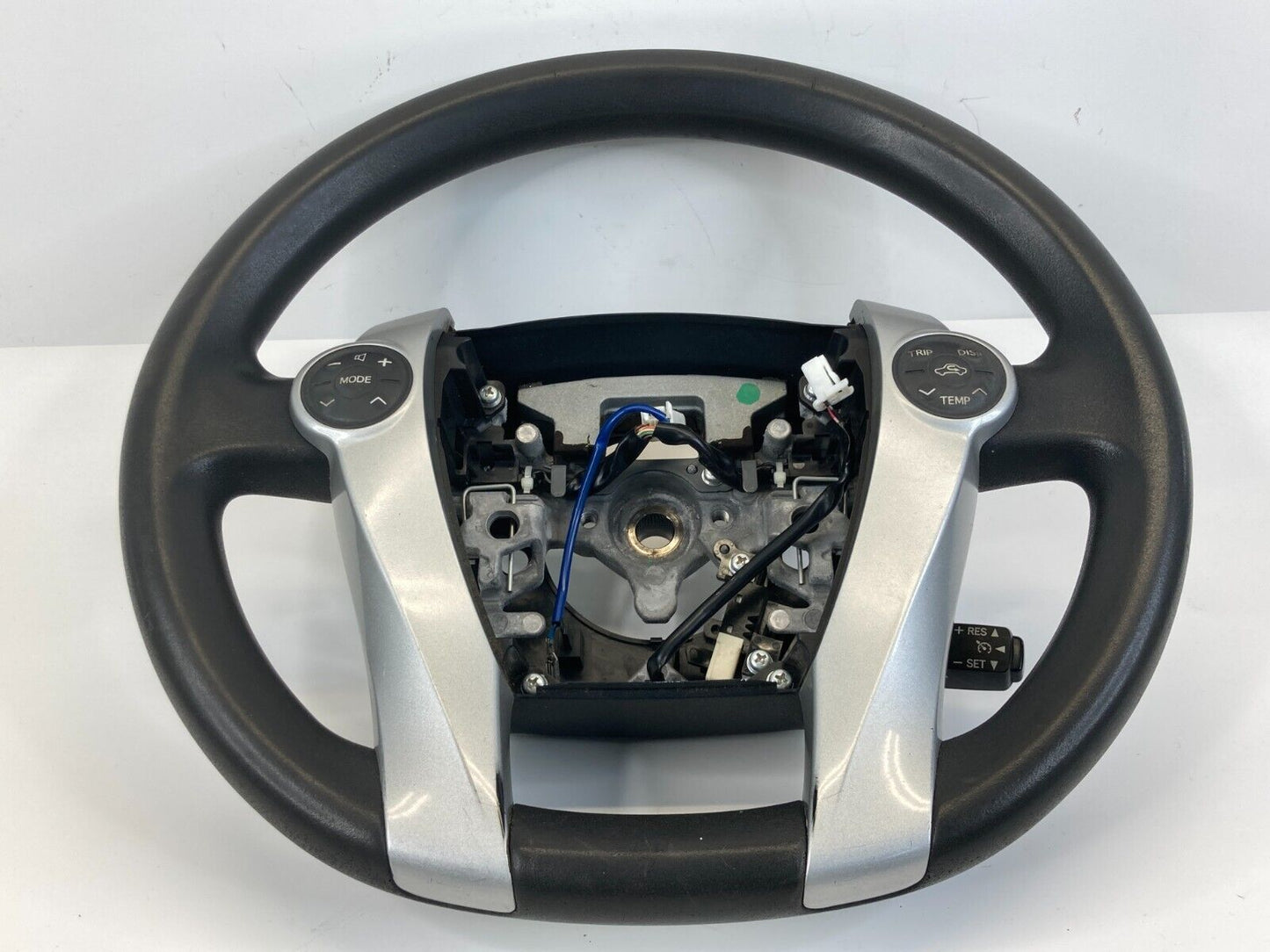 2010 2011 Toyota Prius Front Left Steering Wheel w/ Audio & Cruise Swiths OEM