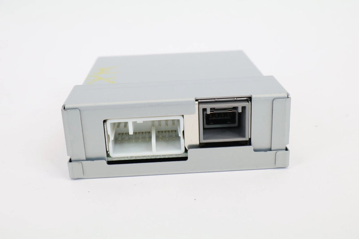 2010-2014 HONDA INSIGHT MEDIA DEVICE ADAPTER UNIT MODULE 39113-TM8-A01-M1 OEM