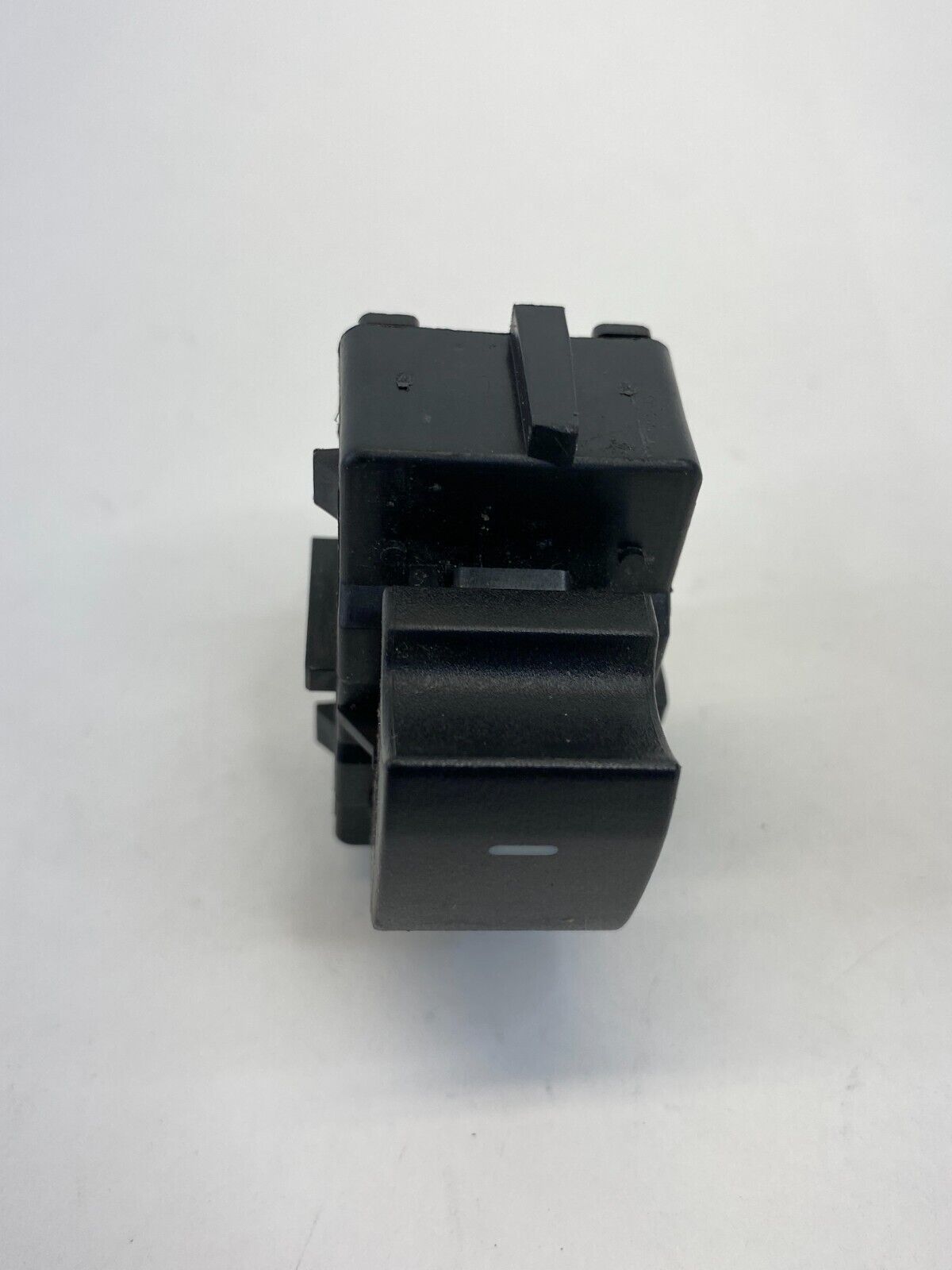 2008-2012 Ford Escape Front Right Side Door Power Window Switch 8L8T-14529-ABW