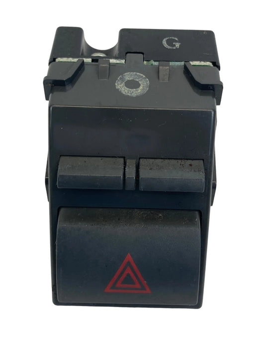 2007-2011 TOYOTA CAMRY FRONT DASH EMERGENCY HAZARD WARNING SWITCH 8433206100B1