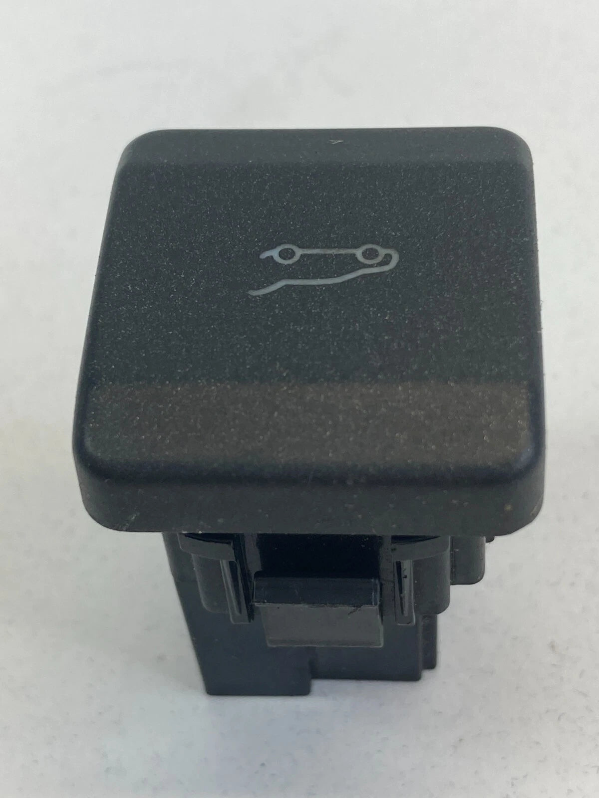 11-15 LINCOLN MKX REAR TRUNK LID OPENER RELEASE CONTROL SWITCH BA1T-19B514-ABW
