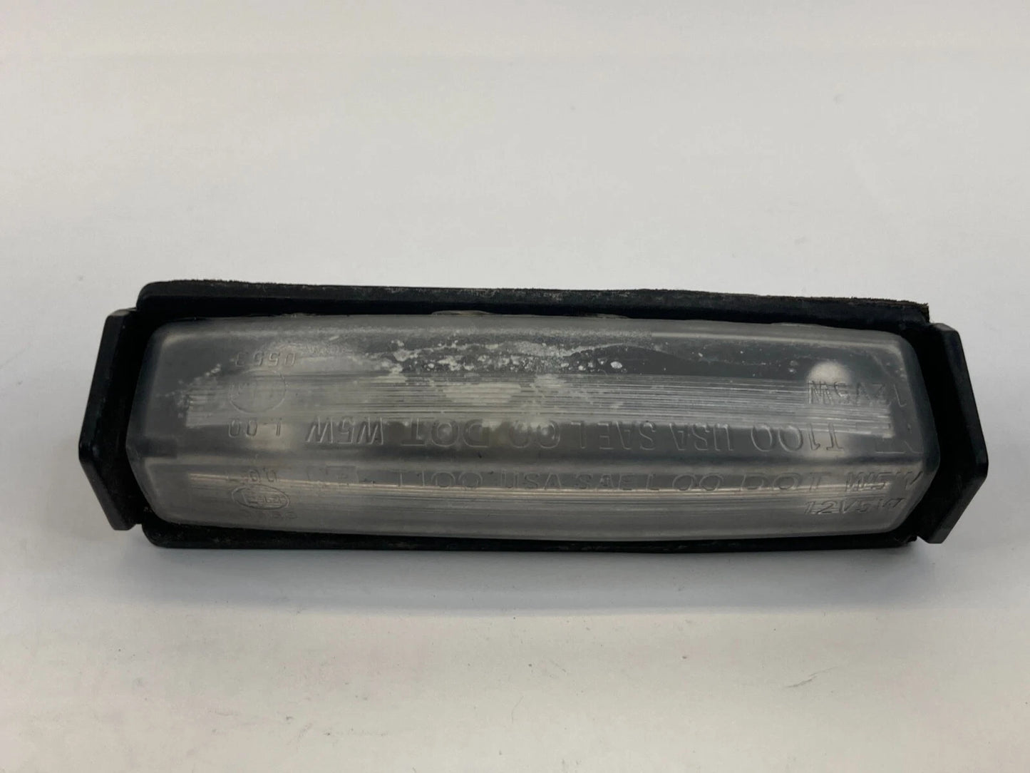2002-2011 TOYOTA CAMRY REAR TRUNK LID LEFT OR RIGHT LICENSE PLATE LIGHT LAMP OEM