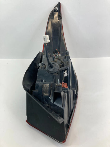 2014-2016 HYUNDAI ELANTRA LEFT DRIVER TAILLIGHT TAIL LAMP OUTER 92401-3X2 KOREA