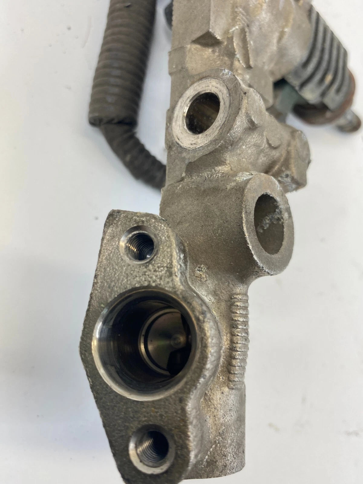 2006-2013 LEXUS IS250 ENGINE RIGHT SIDE FUEL RAIL W/ INJECTOR INJECTORS SET OEM