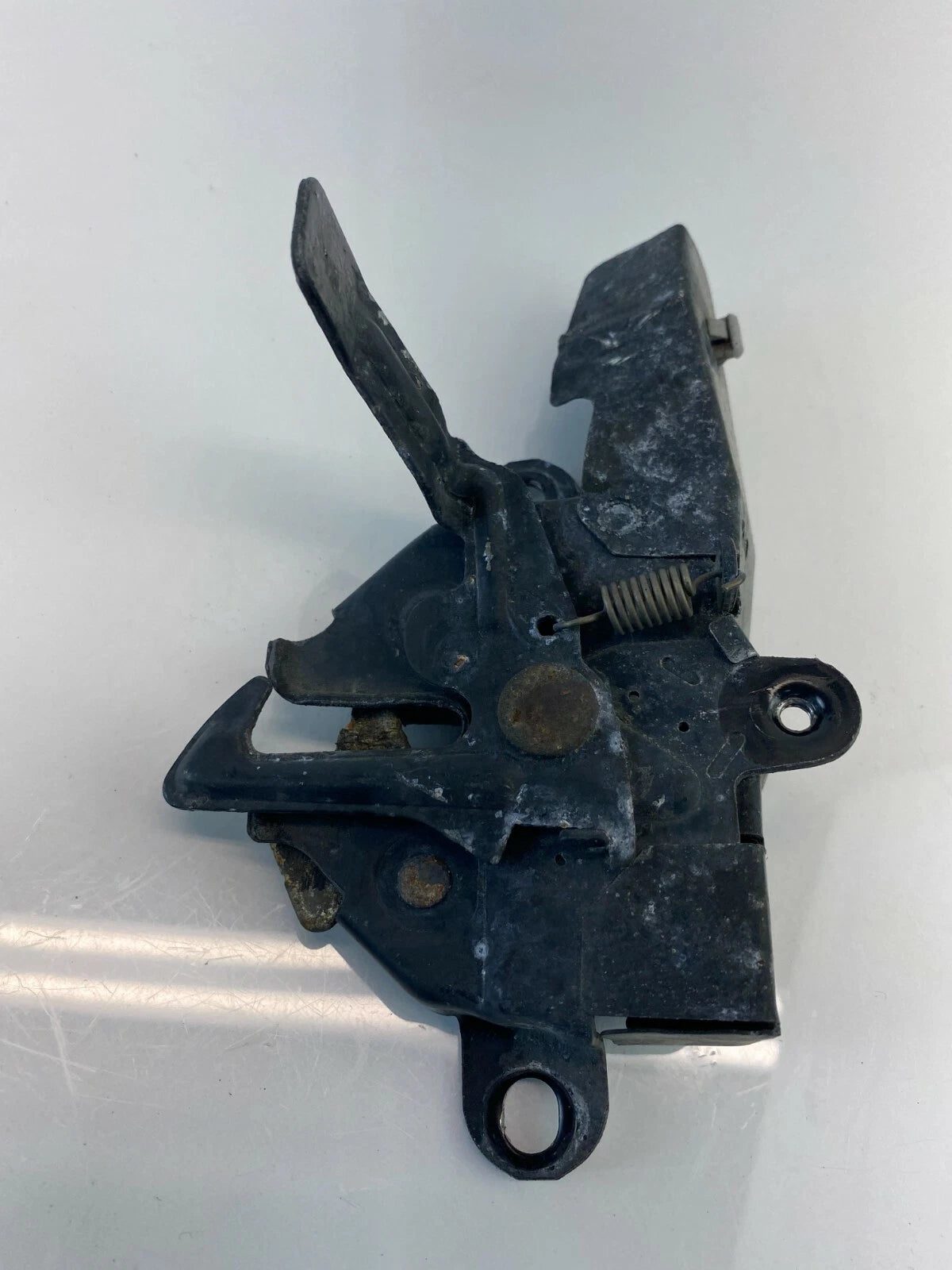 2004-2009 TOYOTA PRIUS HATCHBACK 4-DR FRONT HOOD LOCK LATCH RELEASE ACTUATOR OEM