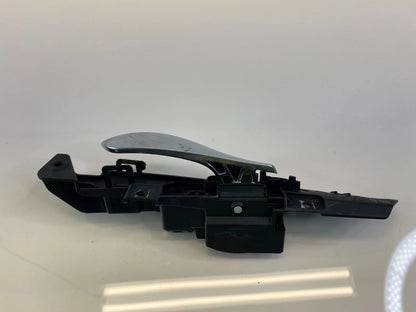 2007-2013 BMW X5 REAR RIGHT PASSENGER SIDE INNER DOOR HANDLE 7137298-05 OEM