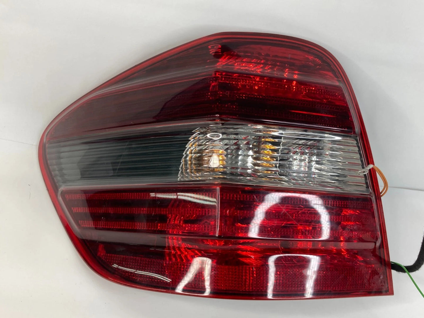 2006 2007 MERCEDES-BENZ ML500 REAR LEFT SIDE TAIL LIGHT TAILLIGHT LAMP ASSY OEM