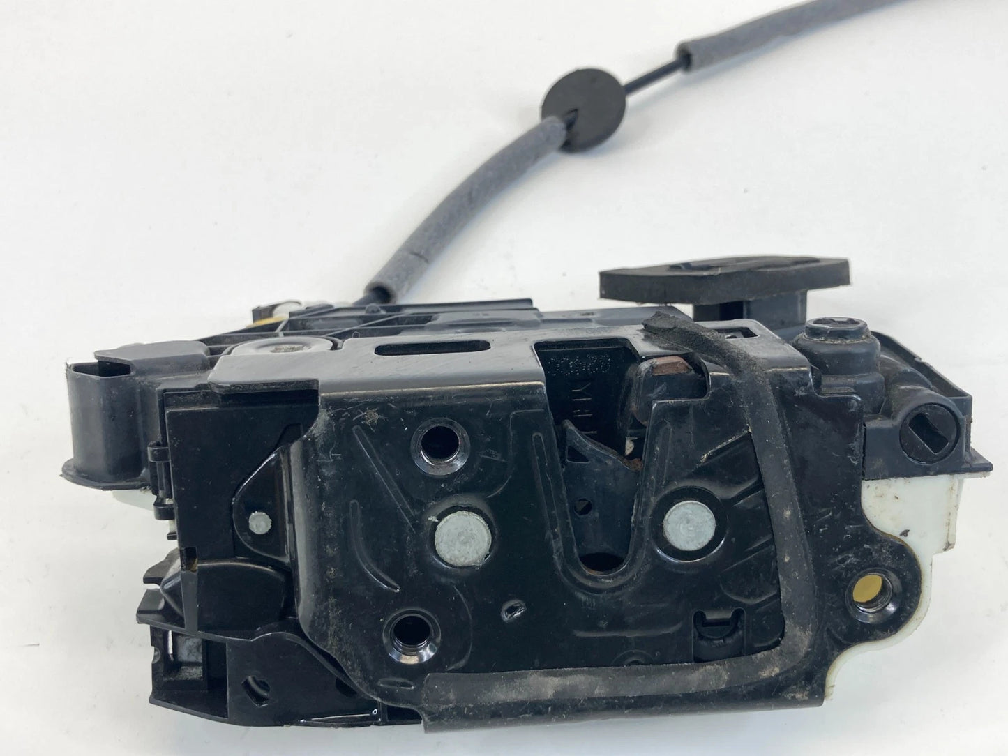 2012-2014 VW PASSAT REAR RIGHT SIDE DOOR LOCK LATCH ACTUATOR MECHANISM 5K4839016