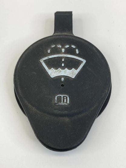 2002-2006 AVALANCHE 1500 2500 WINDSHIELD WASHER RESERVOIR CAP OEM