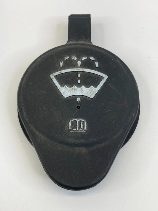 2002-2006 AVALANCHE 1500 2500 WINDSHIELD WASHER RESERVOIR CAP OEM