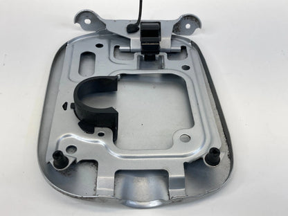 08 09 10 11 12 13 NISSAN ROGUE 2.5L 16V FUEL FILLER DOOR GAS LID TOP COVER OEM