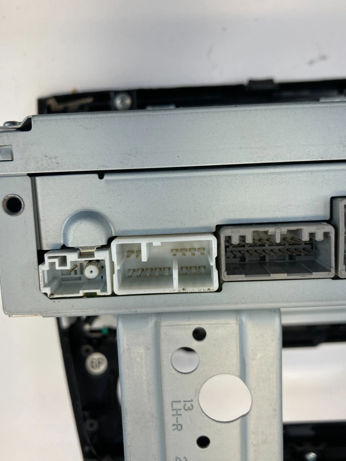 13-15 Honda Civic Radio AM/FM Single CD Player w/ Bezel 39100-TR3-A314-M1 OEM