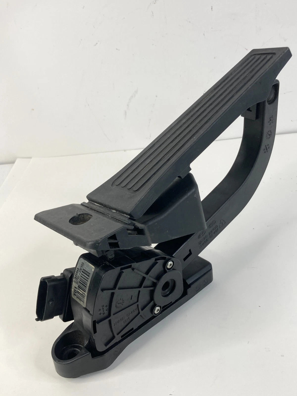 2013-2018 HYUNDAI SANTA FE 3.3L ACCELERATOR GAS PEDAL ASSEMBLY 35190-4X700 OEM