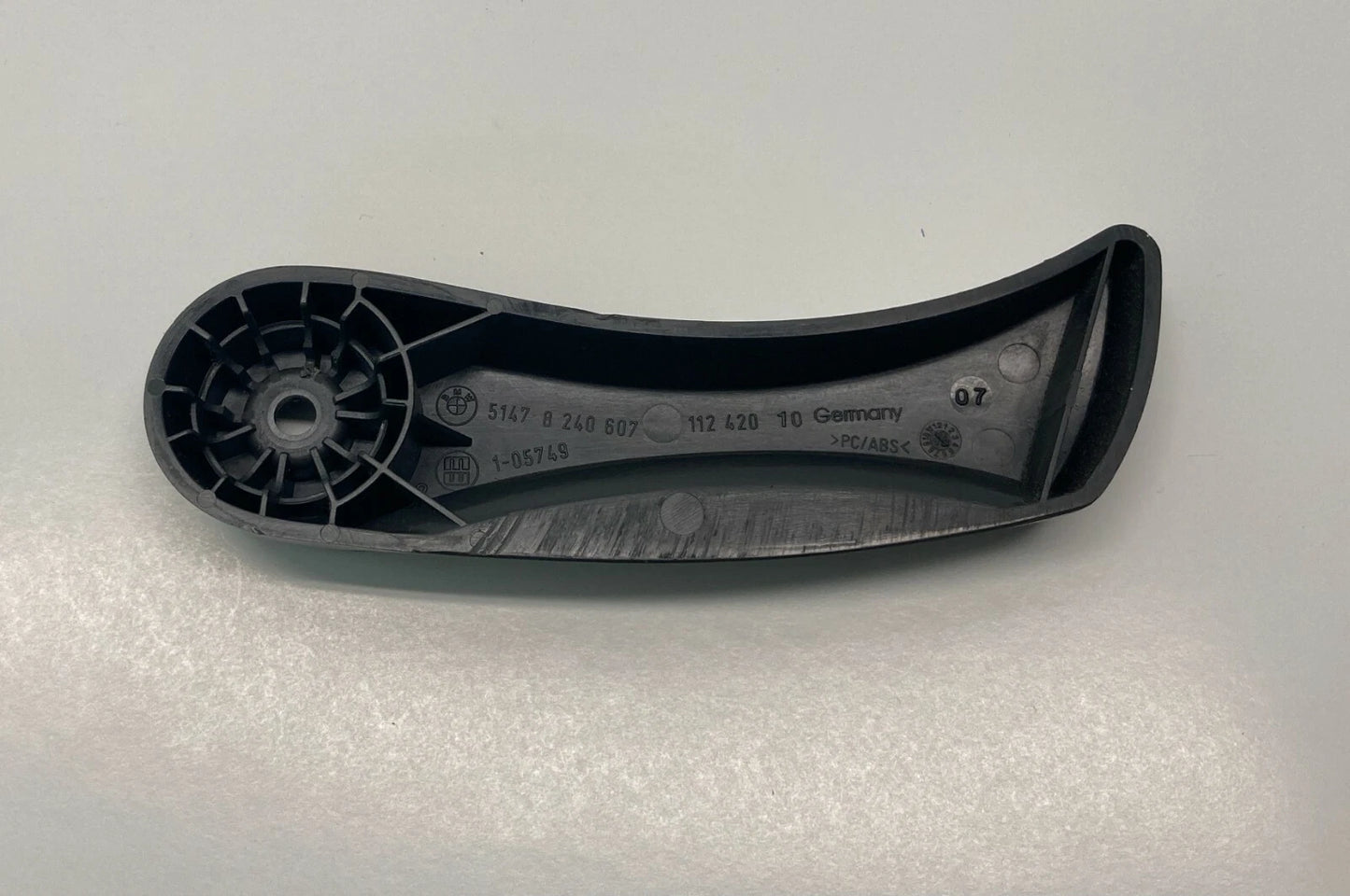 2002-2005 BMW 745LI HOOD RELEASE HANDLE BONNET OPENING 51478240607 OEM