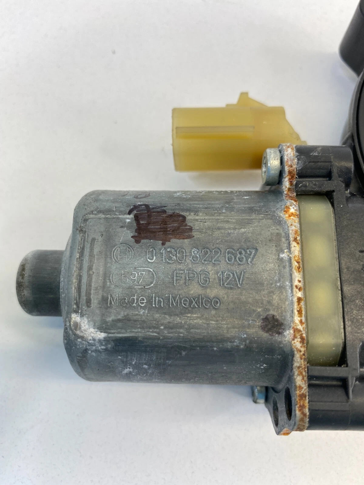 2013-2015 CHEVROLET MALIBU REAR LEFT SIDE POWER DOOR WINDOW MOTOR 0130822687 OEM
