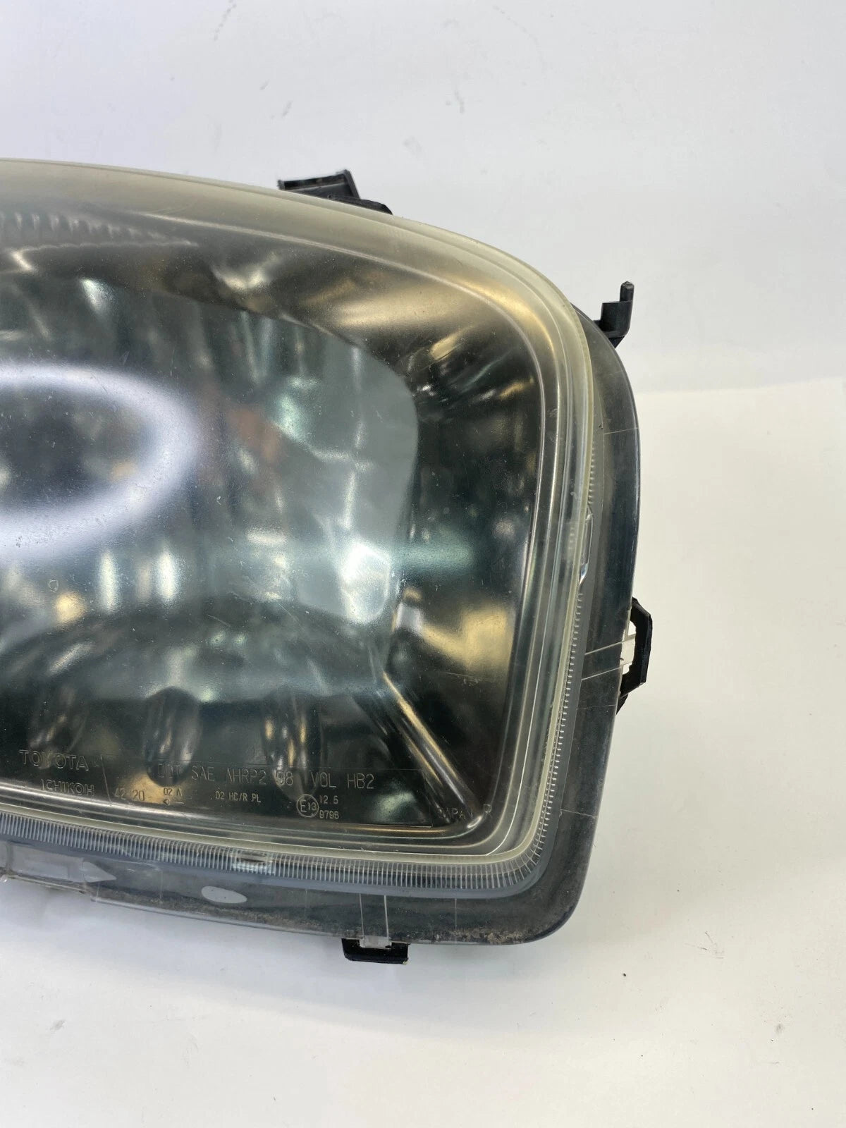 2001-2003 TOYOTA RAV4 HEADLIGHT PASSENGER RIGHT SIDE RH STOCK UNIT OEM FACTORY