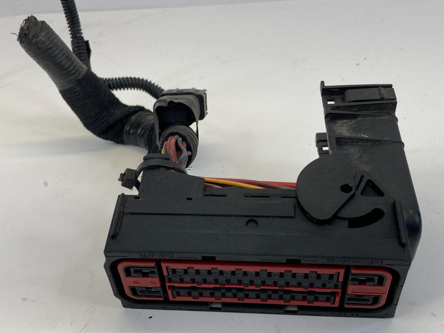 2004-2007 Volvo S40 FWD 2.4L AT ABS Anti Lock Brake Pump Plug Socket Cable OEM