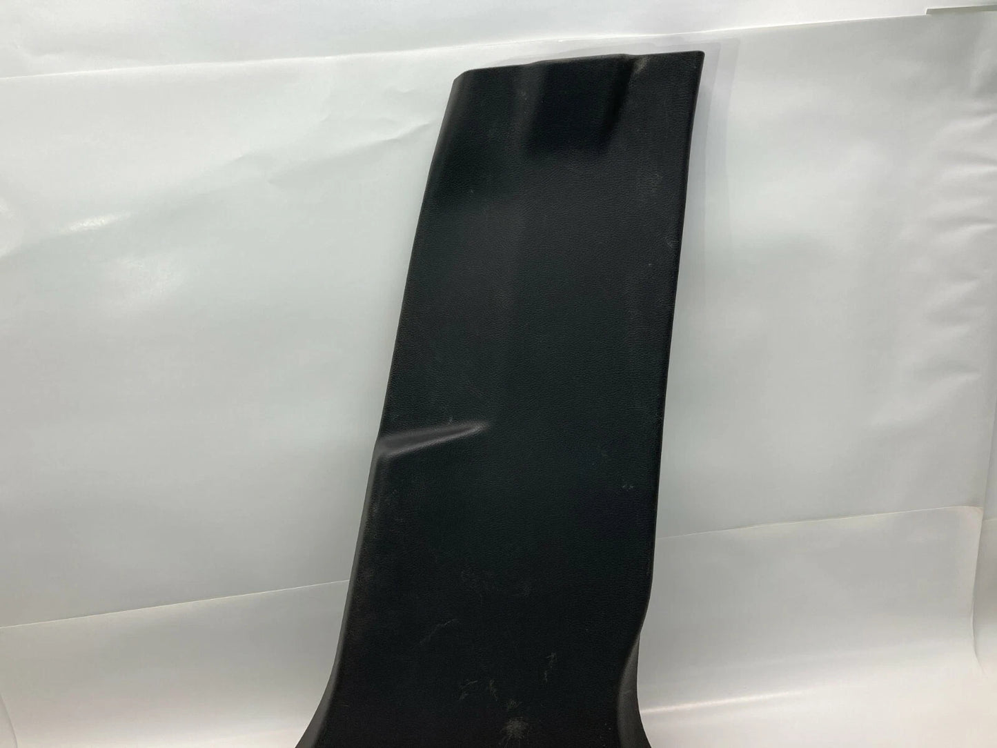 2013-2016 FORD FUSION CENTER RIGHT SIDE LOWER B PILLAR TRIM COVER DS73F243W06AEW