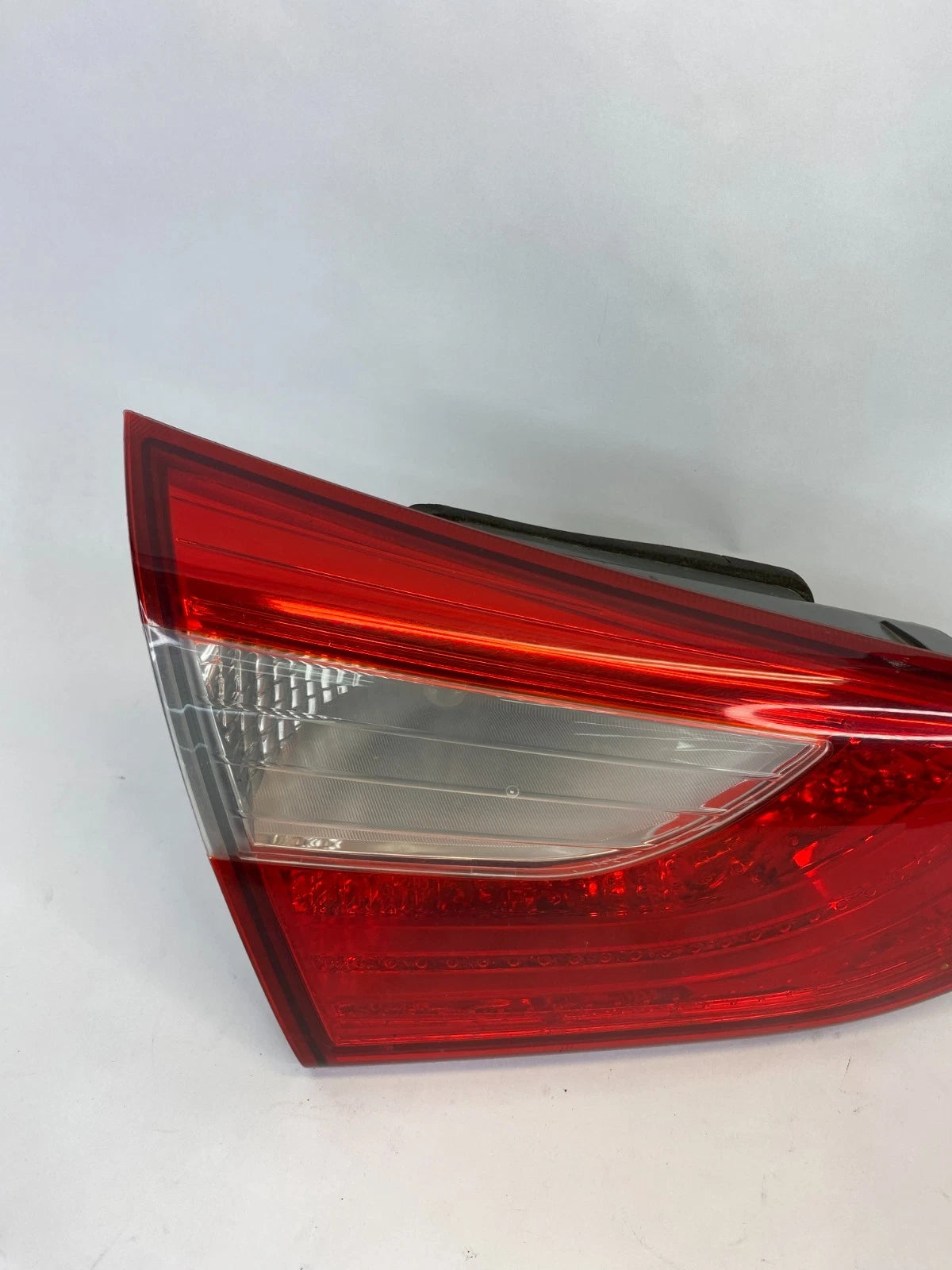 2013-2017 HYUNDAI ELANTRA GT HATCHBACK LEFT SIDE TAILLIGHT INNER TAIL LIGHT