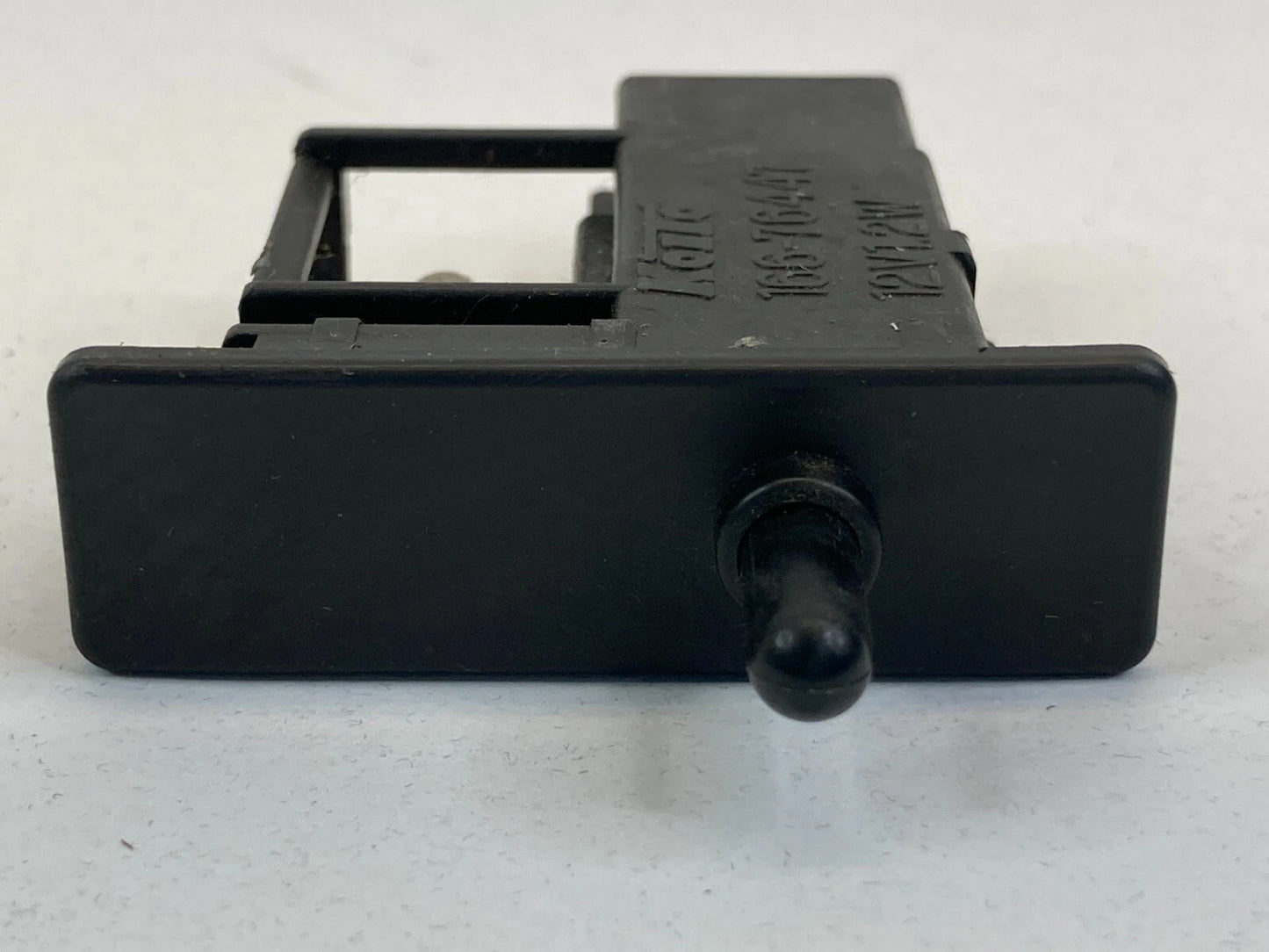 1997-2011 TOYOTA CAMRY FRONT PASSENGER GLOVE BOX DOOR LIGHT SWITCH 81260-33030