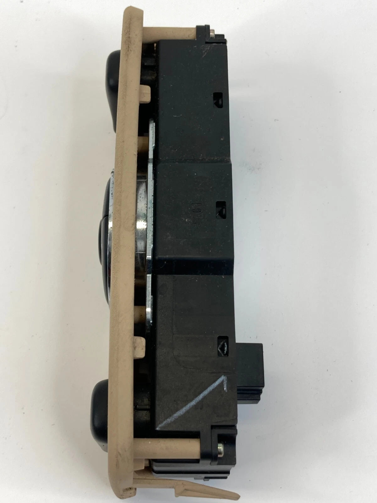 2002 2003 MERCEDES-BENZ ML 320 REAR WINDOW SWITCH W/ CLIMATE CONTROL A1638200326