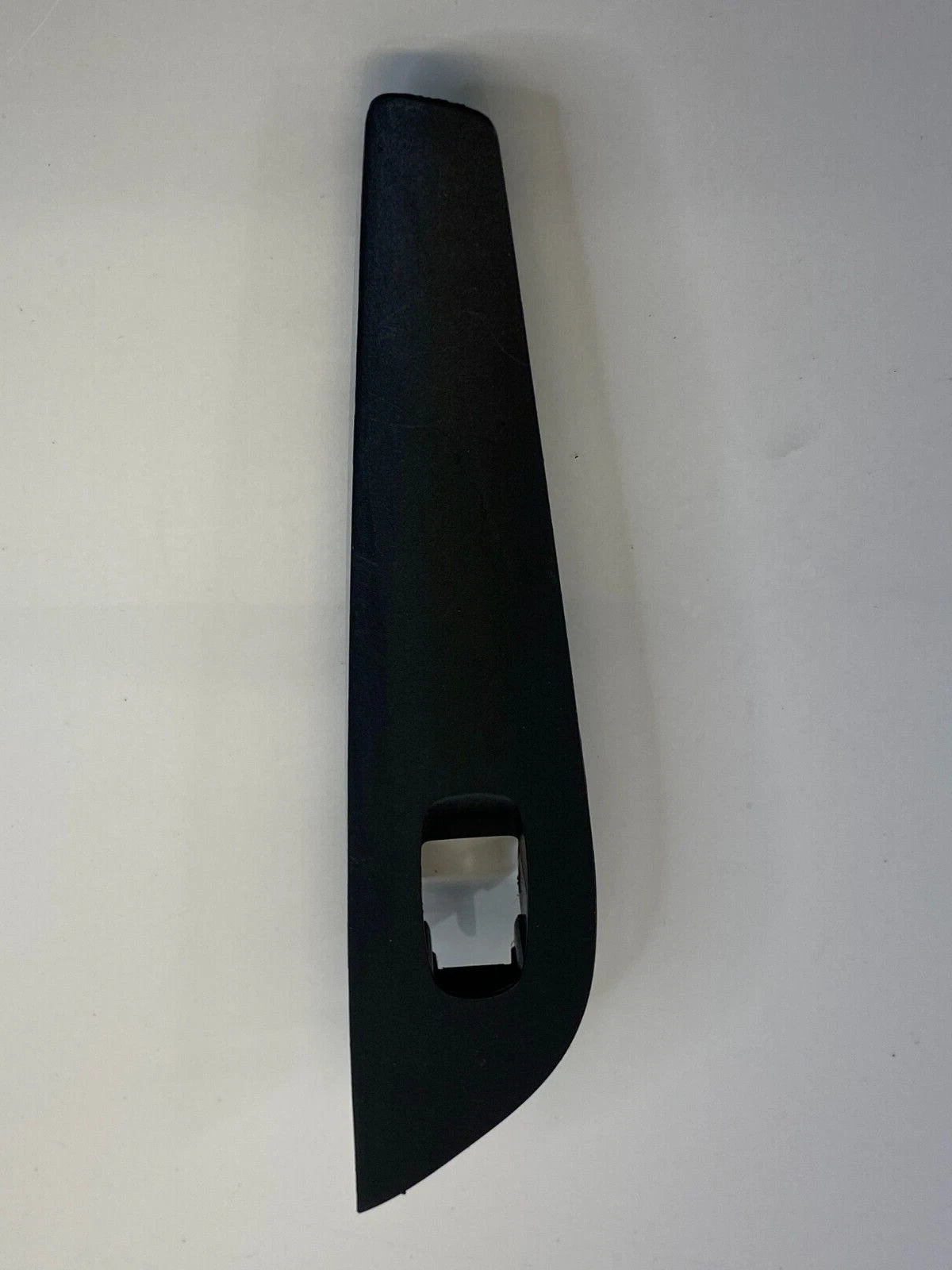 2013-2018 NISSAN ALTIMA REAR RIGHT SIDE DOOR POWER WINDOW SWITCH TRIM BEZEL OEM