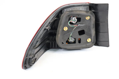 01 02 HONDA ACCORD SEDAN PASSENGER RIGHT TAILLIGHT QUARTER PANEL TAIL LIGHT OEM