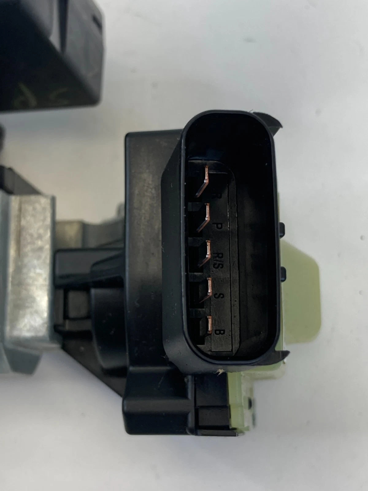 2011 2012 2013 2014 CHRYSLER 200 IGNITION SWITCH LOCK CYLINDER W/ KEY 04685719AH