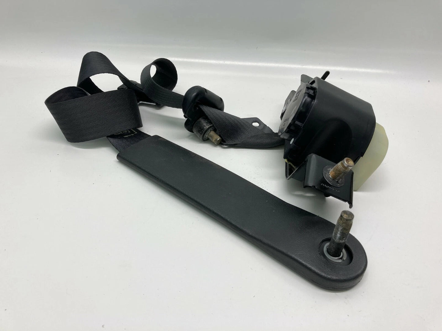 00-02 FORD ESCORT ZX2 COUPE FRONT RIGHT PASSENGER SIDE SEAT BELT RETRACTOR OEM