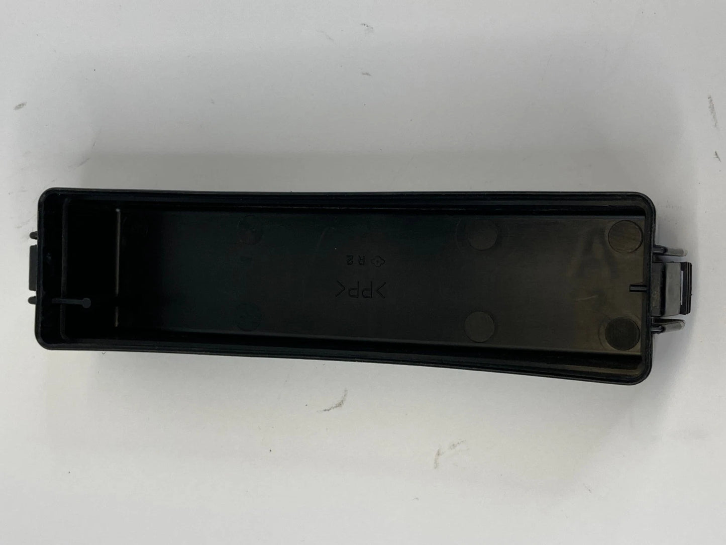 2007 2008 INFINITI G35 SEDAN ENGINE SMALL FUSE BOX COVER LID CAP OEM