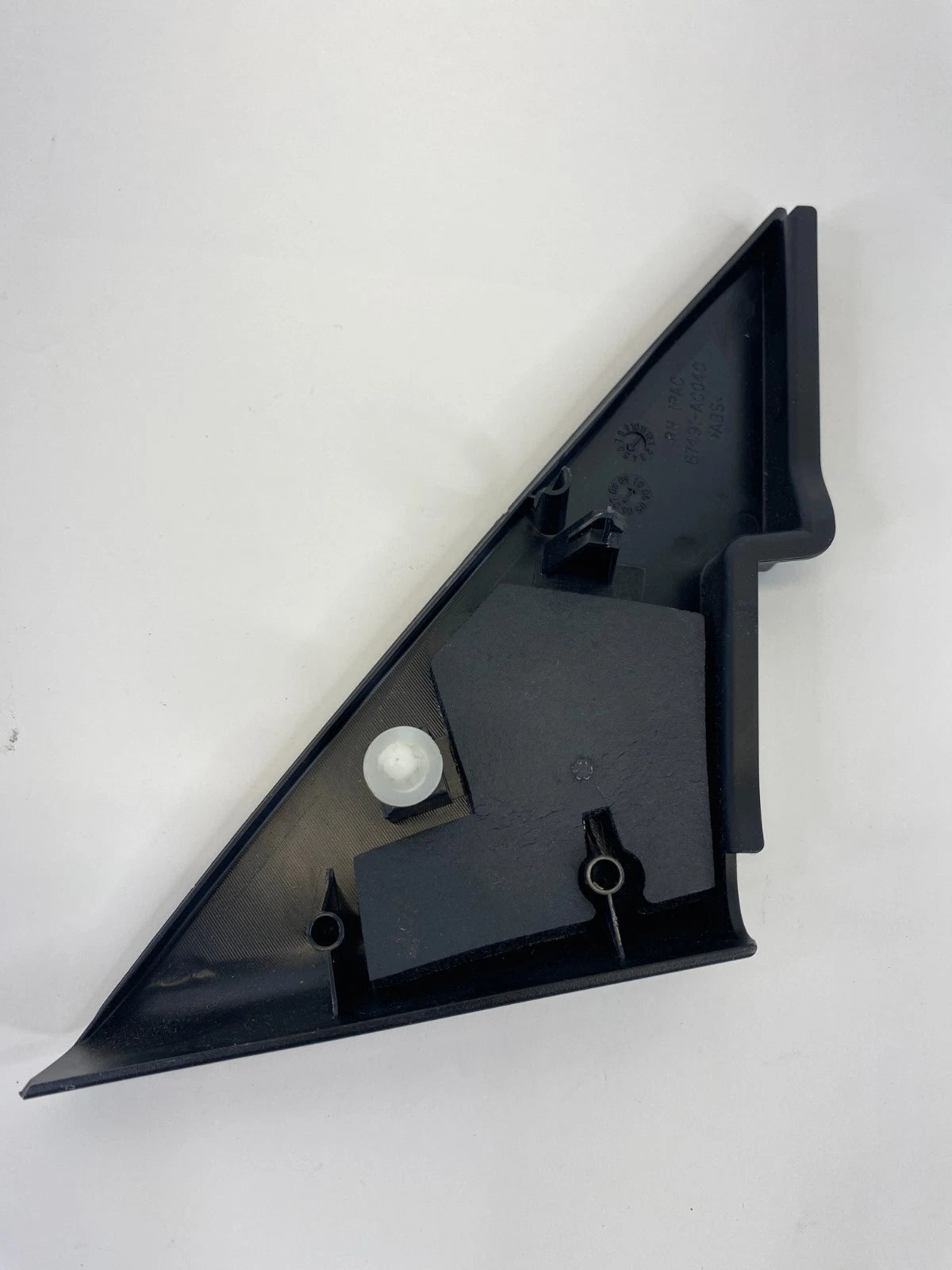 2005-2012 Toyota Avalon Front Inner Right Corner Cover Trim 67491-AC040 OEM