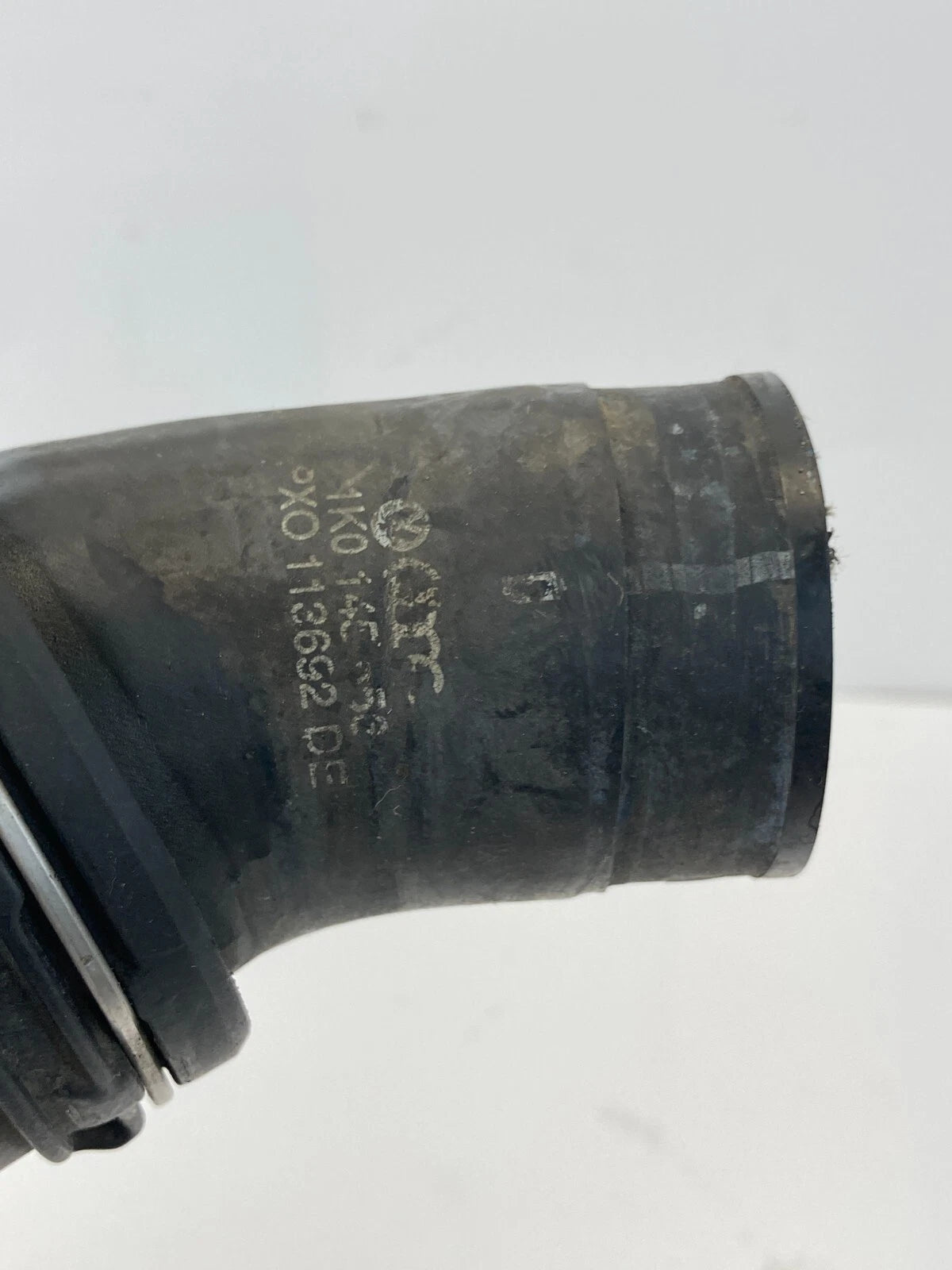 2006-2010 VOLKSWAGEN GTI TURBO PRESSURE INTERCOOLER HOSE TUBE PIPE 1K0145972 OEM