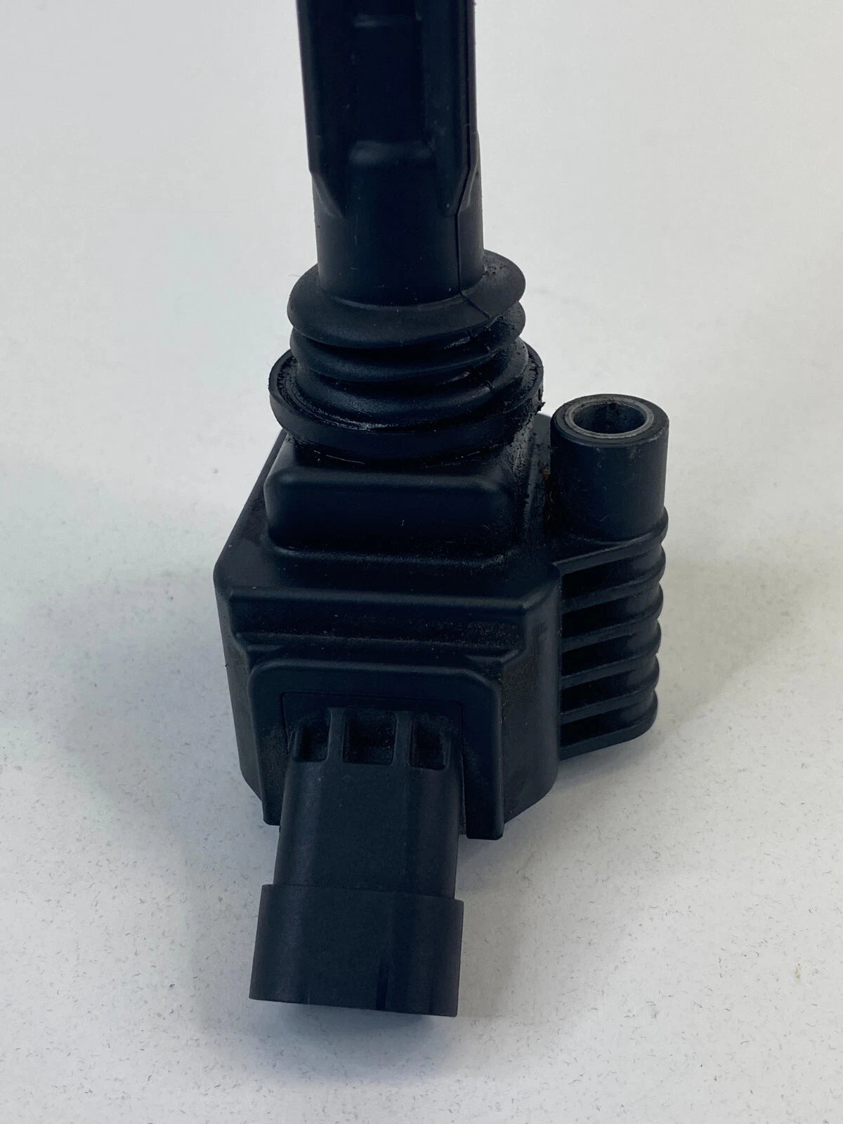 2013-2016 DODGE DART IGNITION COIL ASSEMBLY 680819 14AB OEM