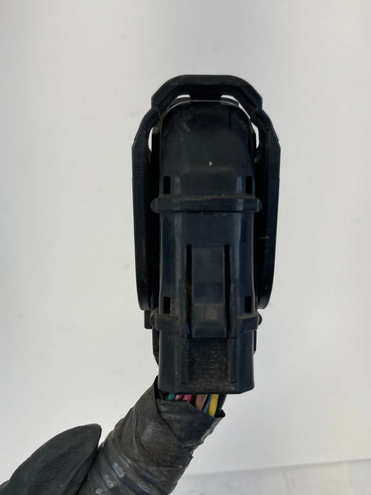 14 15 NISSAN ROGUE SELECT 2.5L FWD AT ABS ANTI LOCK BRAKE PUMP PLUG CONNECTOR