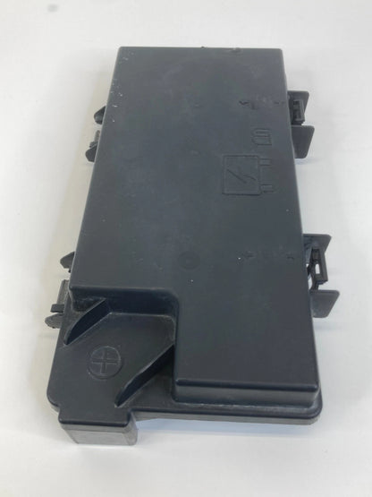 2009 2010 DODGE JOURNEY 3.5L A/T ENGINE FUSE RELAY BOX COVER CAP LID R62337-001