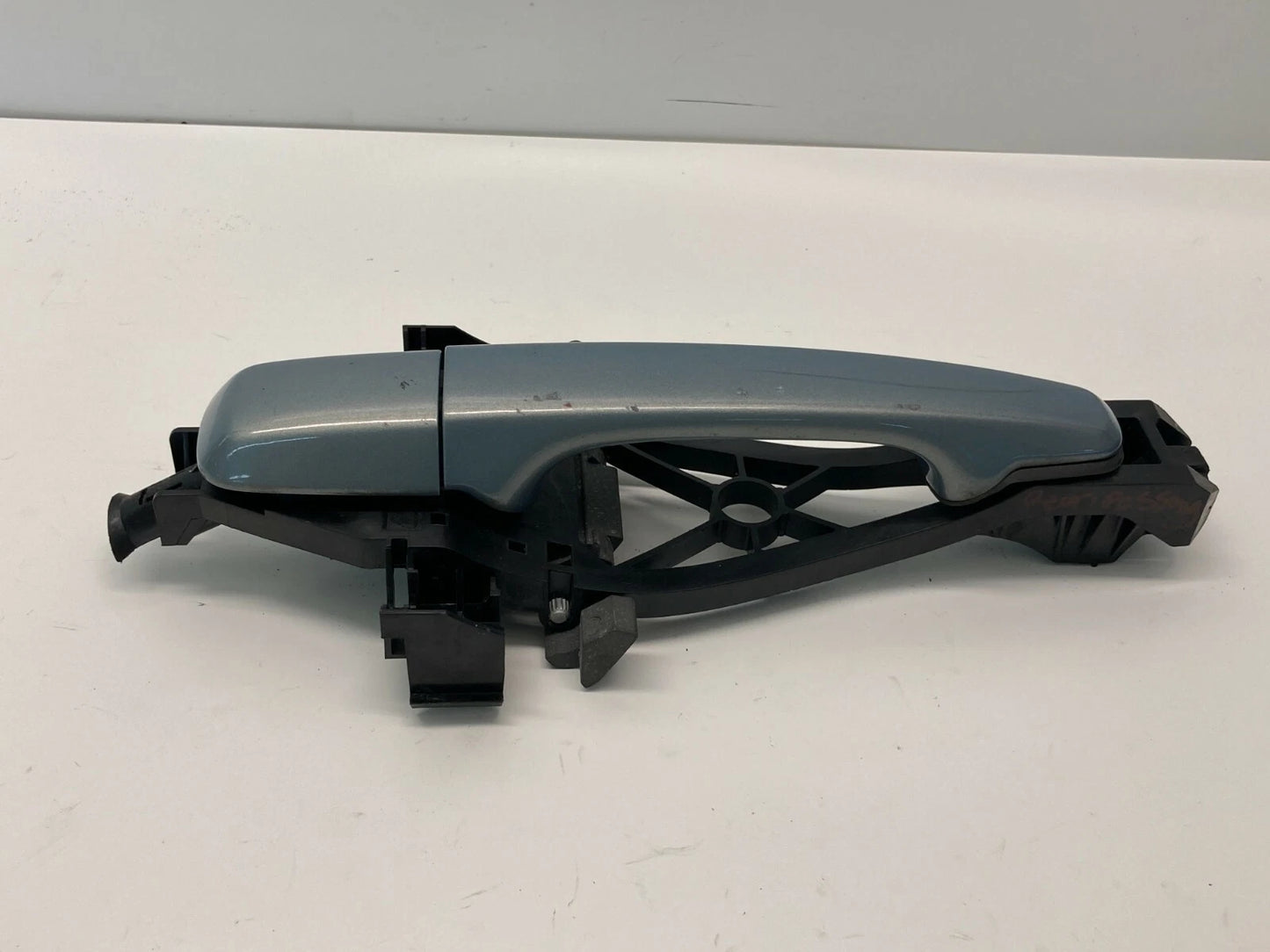 04-11 VOLVO S40 SEDAN 05-11 V50 REAR RIGHT PASSENGER SIDE EXTERIOR DOOR HANDLE