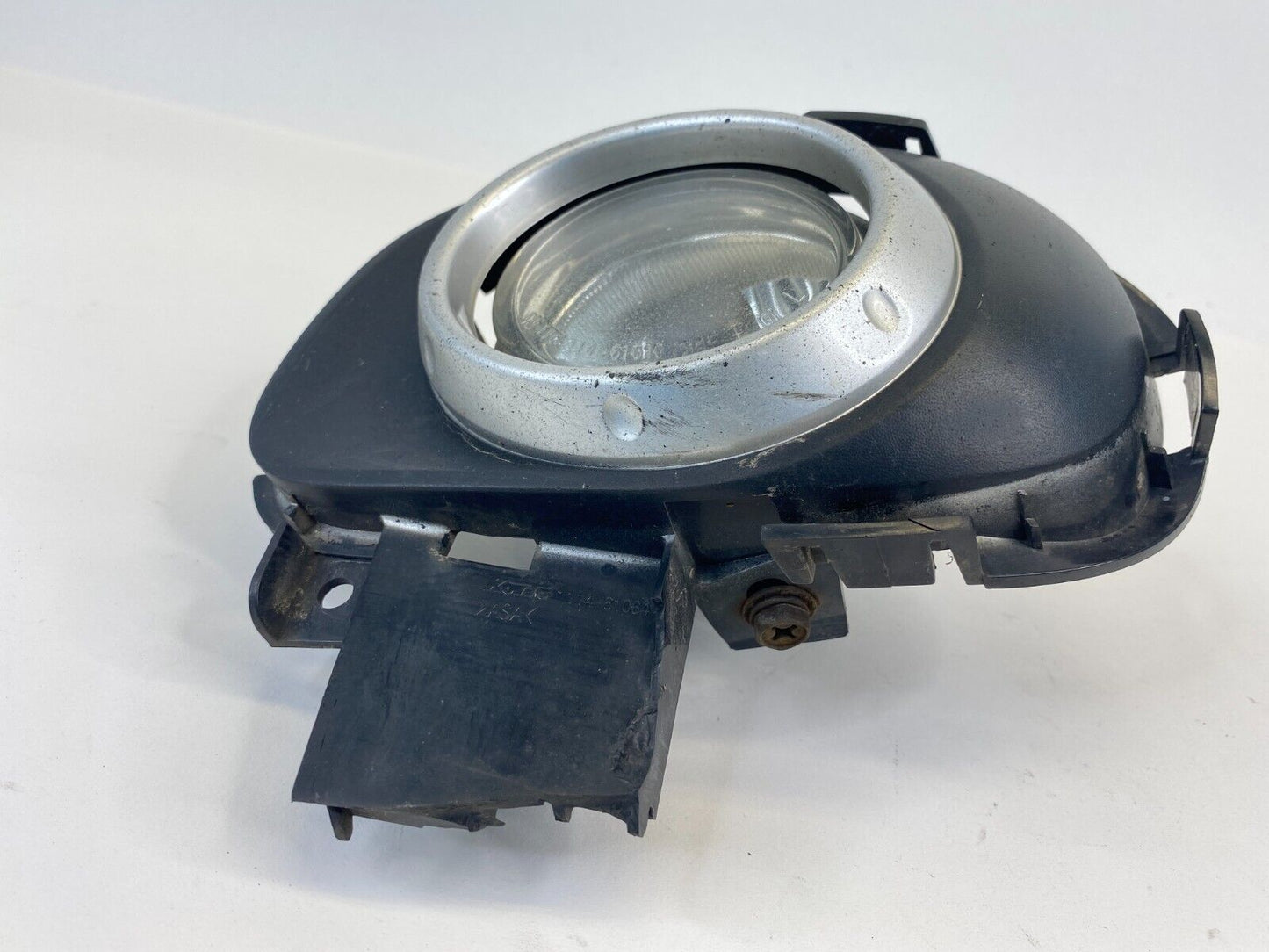 2004 2005 2006 Mazda 3 Left Driver Side Fog Light Lamp Assembly 114-61064 OEM