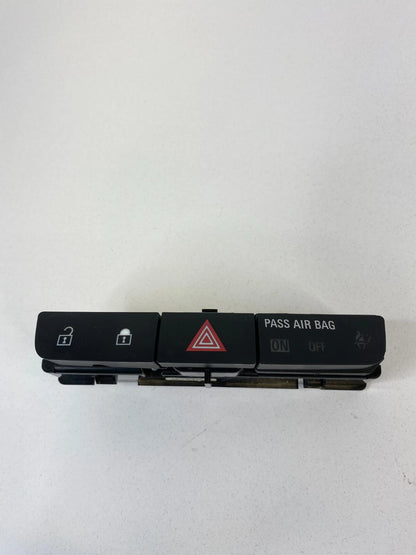 2011-2013 BUICK REGAL DOOR LOCK AND HAZARD BUTTON SWITCH 13328551 OEM